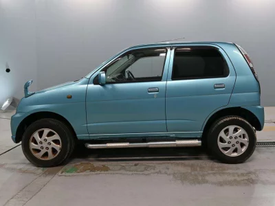 DAIHATSU TERIOS KID