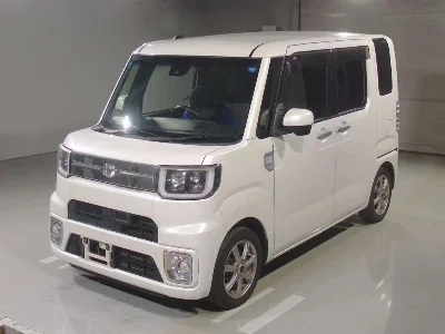 Toyota Pixis Mega