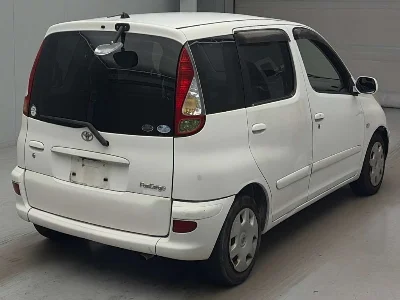 Toyota Funcargo