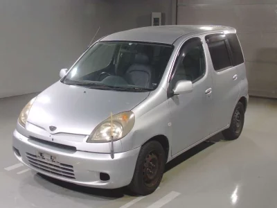 Toyota Funcargo