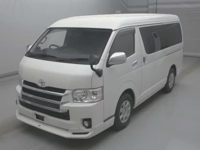 Toyota RegiusAce