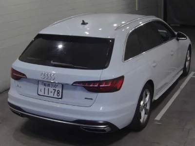 AUDI A4 AVANTE