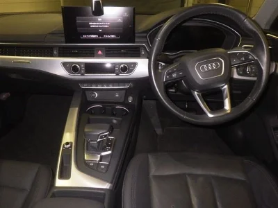 AUDI A4 AVANTE