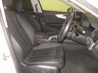AUDI A4 AVANTE