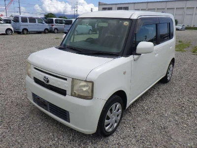 Toyota Pixis Space