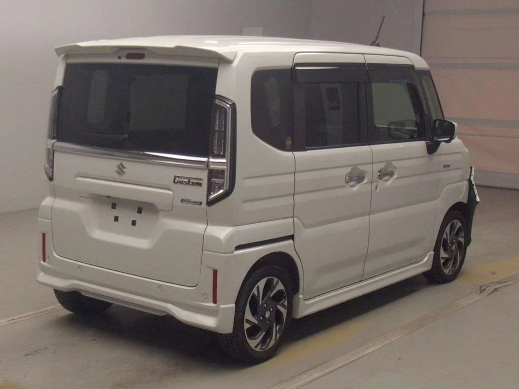 Suzuki Spacia Custom  с аукциона в Японии