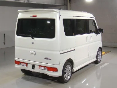 Статистика аукционов Suzuki Every