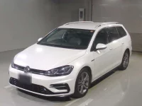 Цена авто Volkswagen Golf с аукционов Японии, номер кузова AUCHP, пробег 55 000, оценка 3