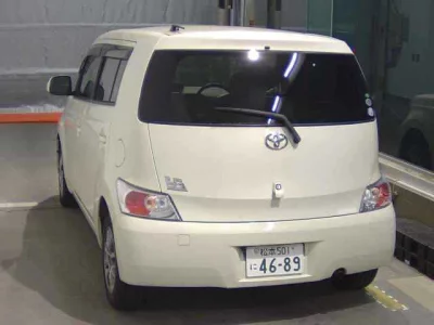 Toyota bB