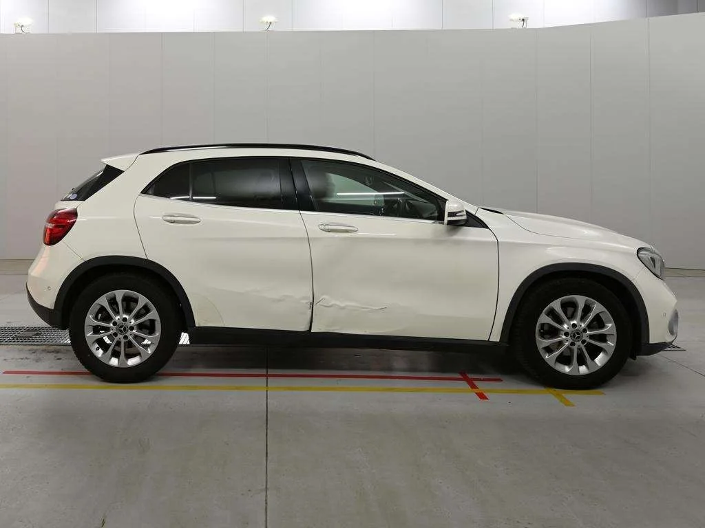 Mercedes-Benz GLA  с аукциона в Японии