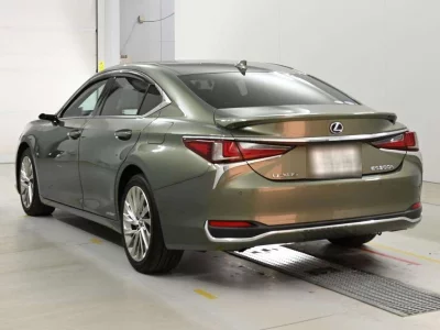 Lexus ES300h