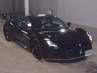 MASERATI MC20