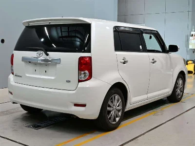 Toyota Corolla Rumion