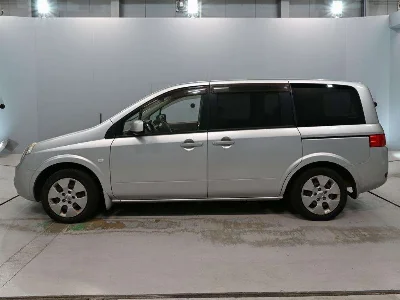 NISSAN LAFESTA 4