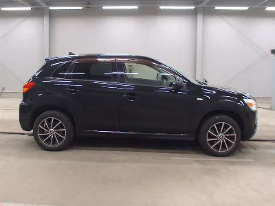 Mitsubishi RVR
