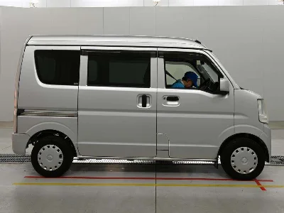 Статистика аукционов Suzuki Every