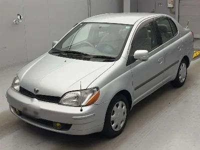 Toyota Platz