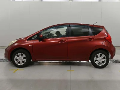 NISSAN NOTE 4