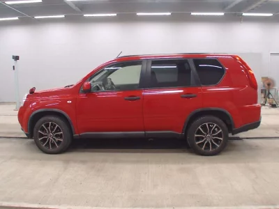 NISSAN X-TRAIL 4