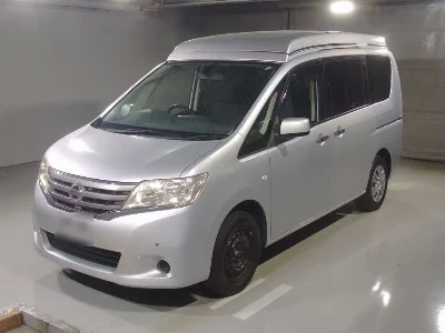 NISSAN SERENA 1