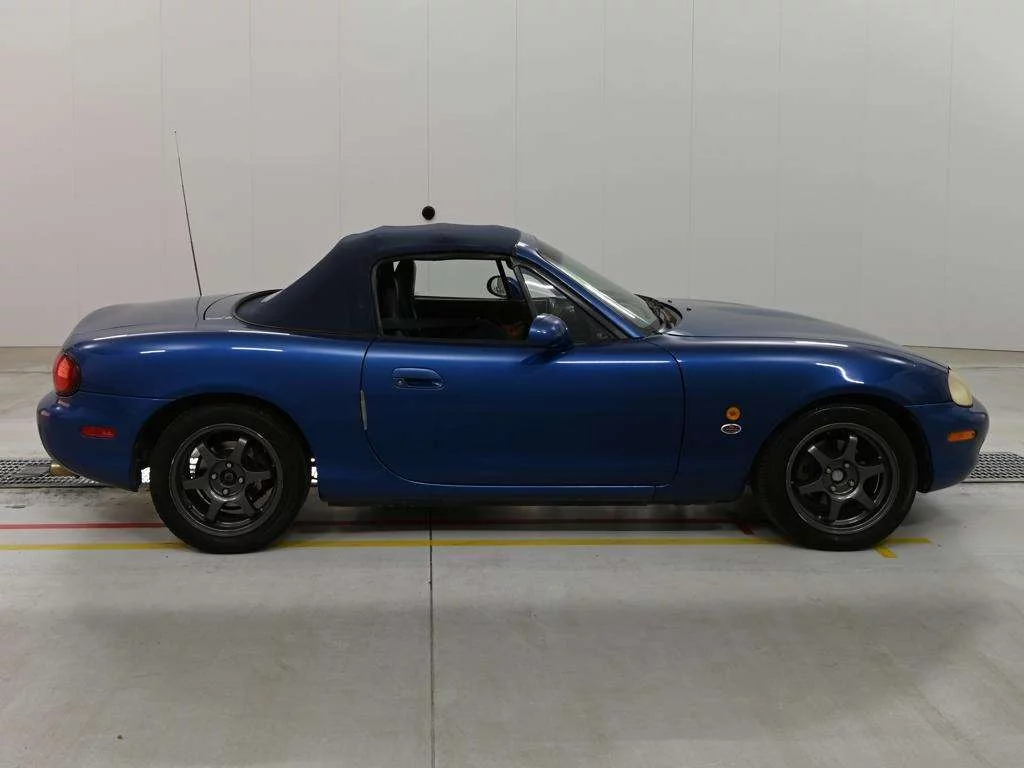 Mazda Roadster  с аукциона в Японии