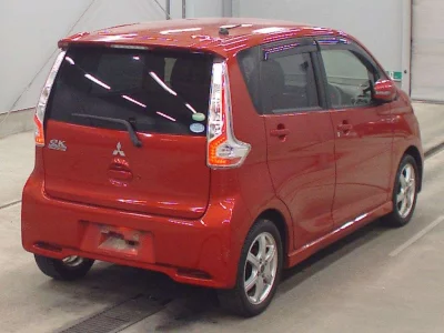 Mitsubishi EK CUSTOM