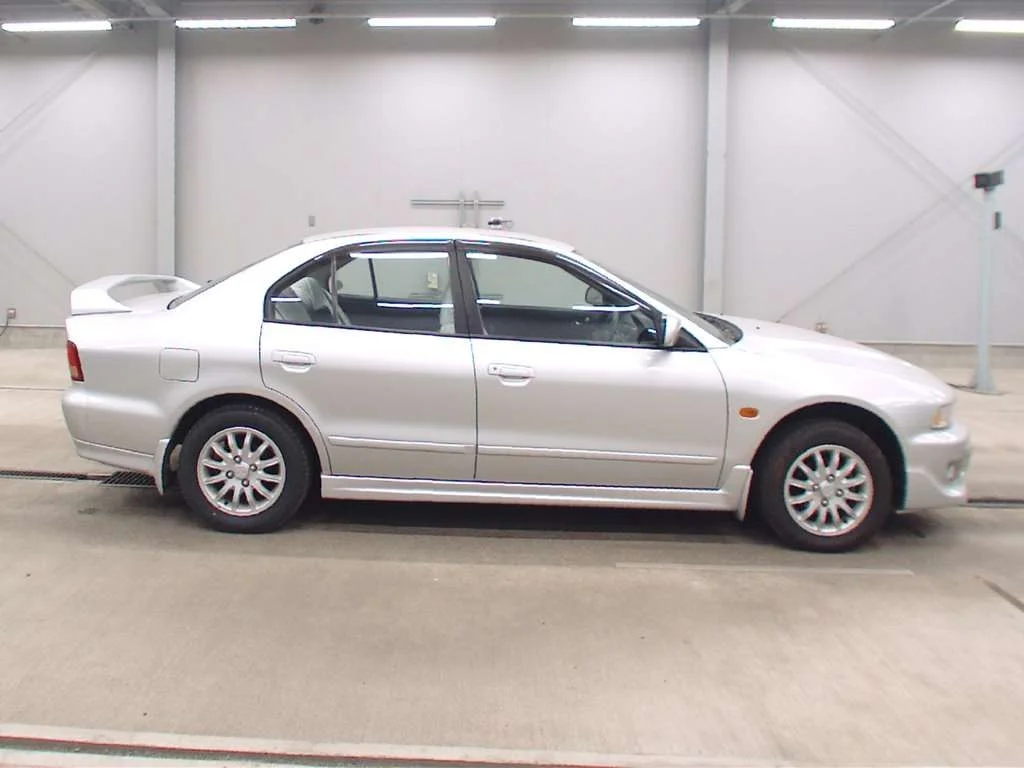Mitsubishi Aspire  с аукциона в Японии