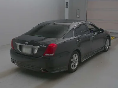 Toyota CROWN MAJESTA