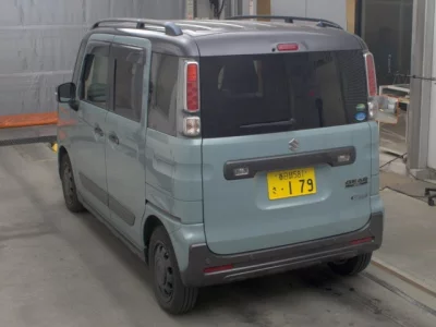 Suzuki Spacia Gear