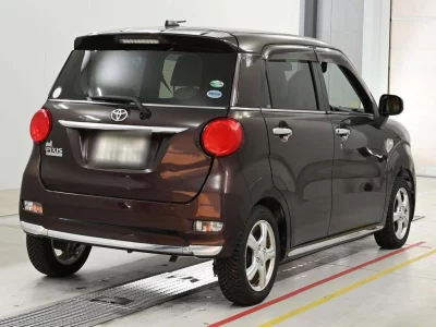 Toyota Pixis Joy