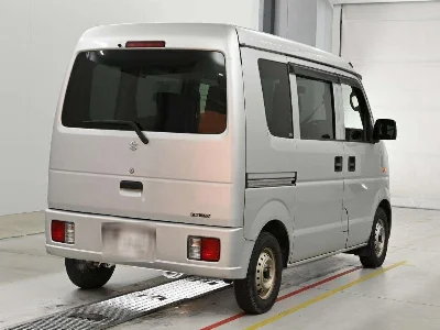 Статистика аукционов Suzuki Every