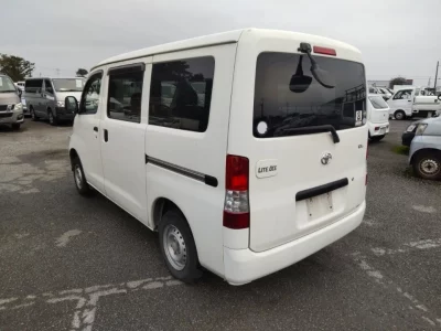 Toyota LiteAce Van