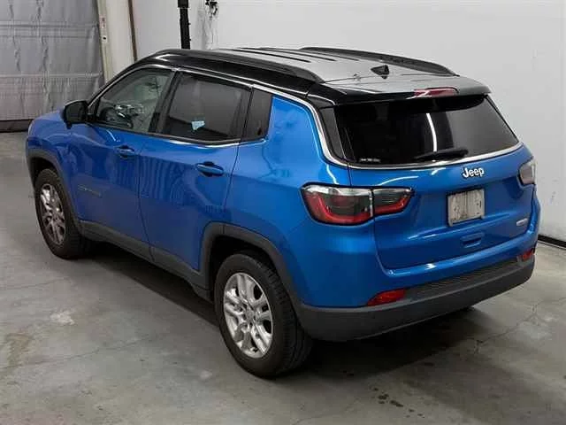 Jeep Compass  с аукциона в Японии