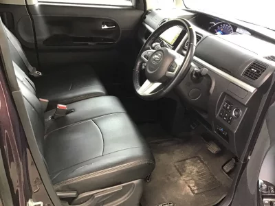 DAIHATSU TANTO 4