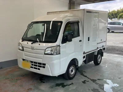 DAIHATSU HIJET TRUCK 1