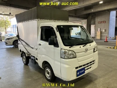 DAIHATSU HIJET TRUCK 1