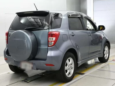 TOYOTA RUSH