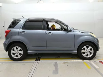 TOYOTA RUSH