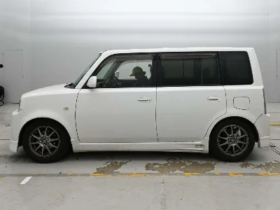 Toyota bB
