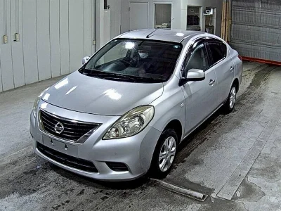 NISSAN TIIDA LATIO