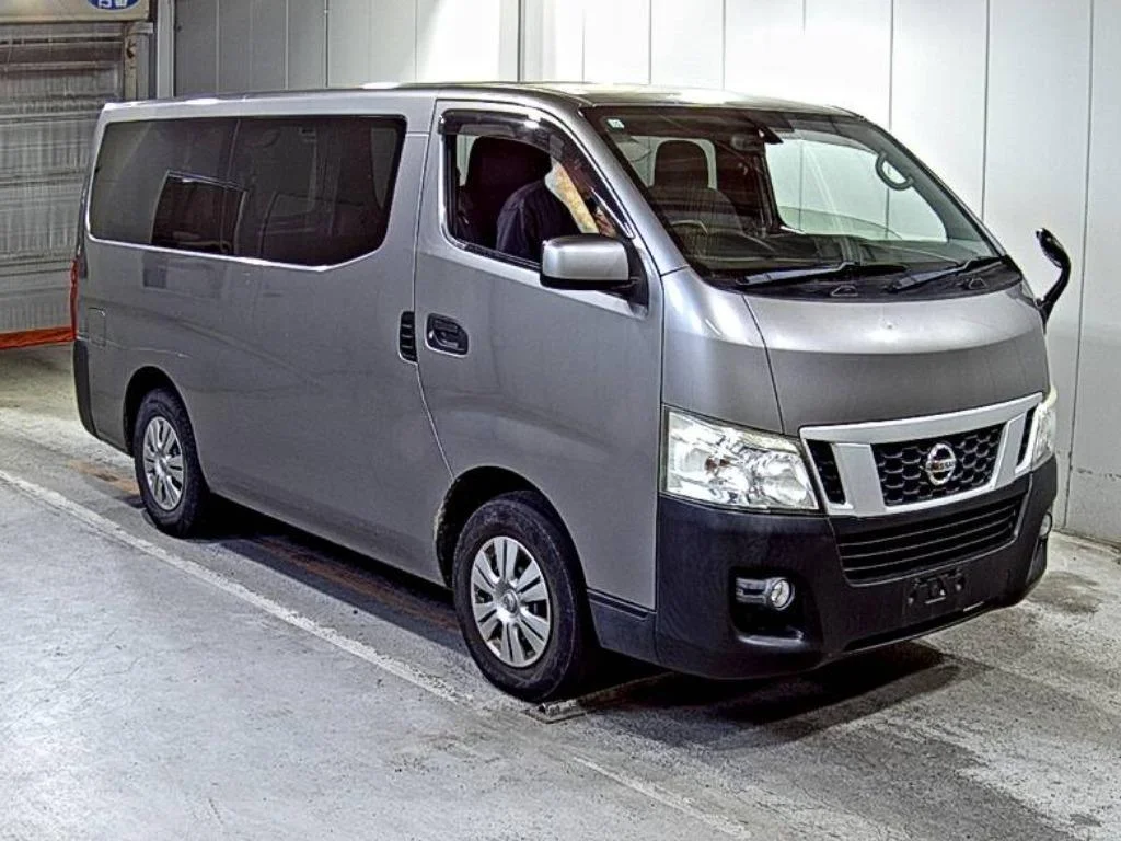 Nissan NV350 Caravan  с аукциона в Японии
