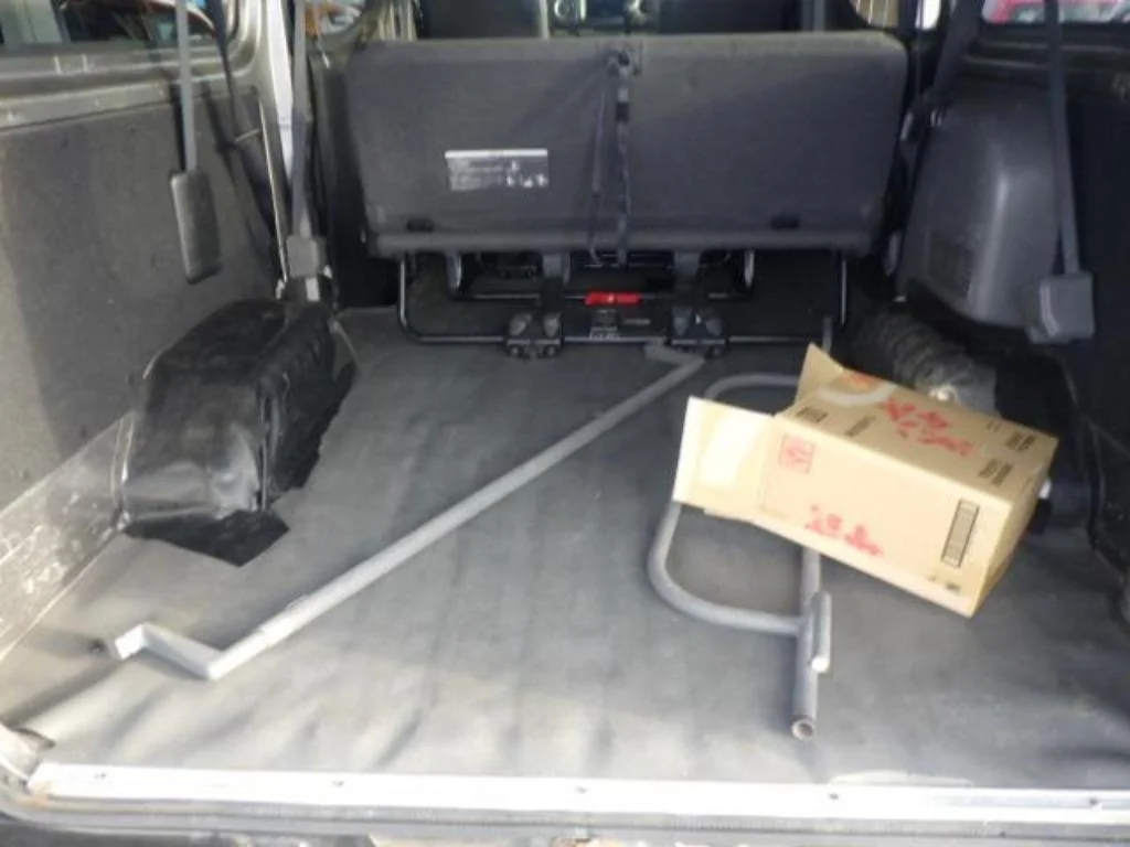 Nissan NV350 Caravan  с аукциона в Японии