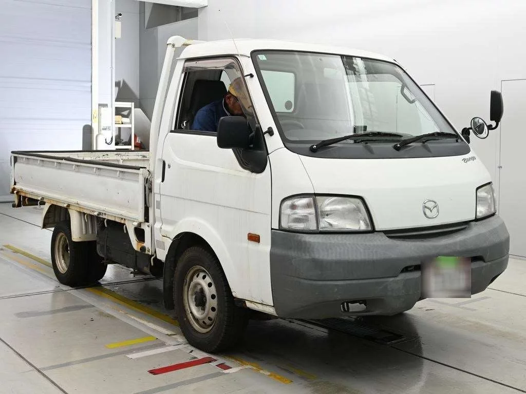 Mazda Bongo  с аукциона в Японии