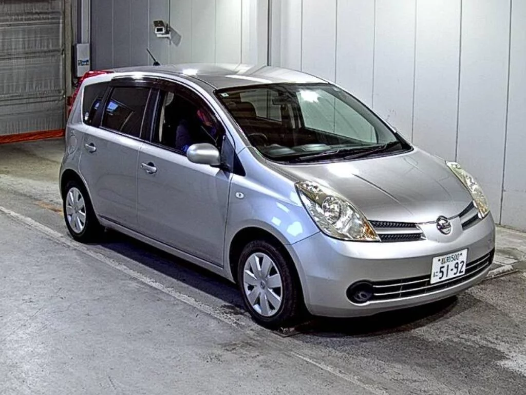 Nissan Note  с аукциона в Японии