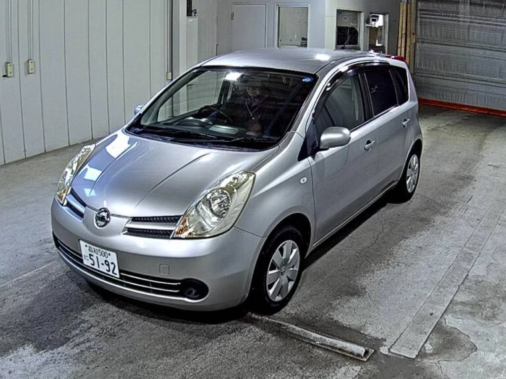 Nissan Note  с аукциона в Японии