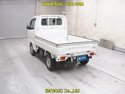 Mazda Scrum Truck