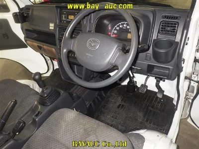 Mazda Scrum Truck