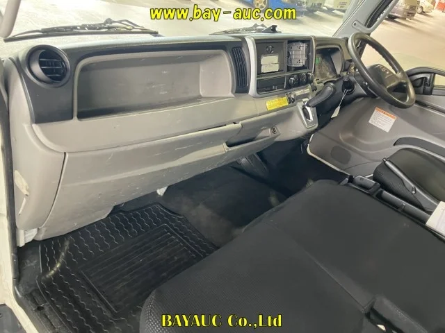 Nissan NT450 ATLAS  с аукциона в Японии
