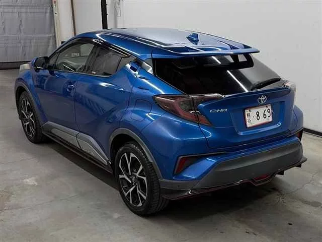 Toyota C-HR  с аукциона в Японии