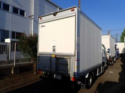 Isuzu Elf